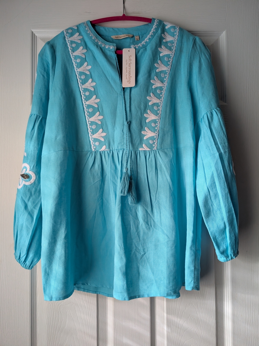 Soft Surroundings Embroidered Peasant Top